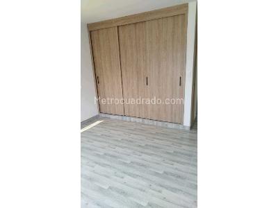 Apartamento en venta en Belen Los Alpes, Medellín · foto 8 de 14