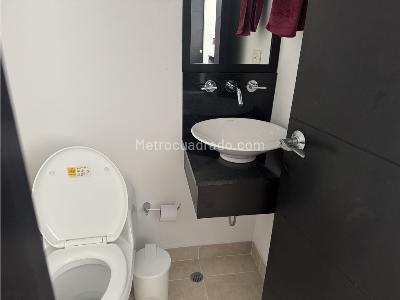 Apartaestudio en venta en El Poblado Milla De Oro, Medellín, 54 m² · foto 11 de 12