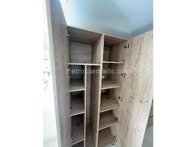 Apartamento de 3 alcobas en venta en El Poblado, Medellín, 84 m² · foto 4 de 18