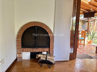 Casa de 4 alcobas en venta en Loma De Los Parra, Medellín, 300 m² · foto 9 de 20