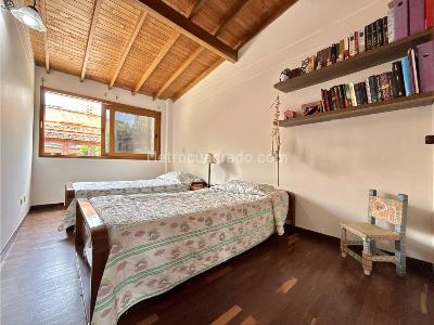 Casa de 4 alcobas en venta en Loma De Los Parra, Medellín, 300 m² · foto 19 de 20