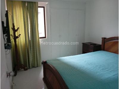 Apartamento en venta en El Poblado, Medellín · foto 10 de 19