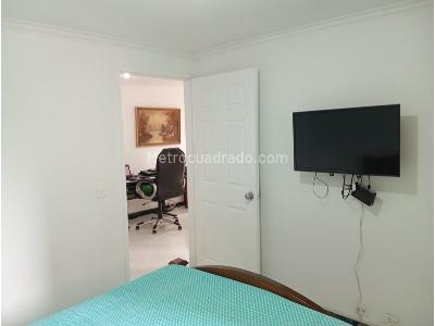 Apartamento en venta en El Poblado, Medellín · foto 12 de 19