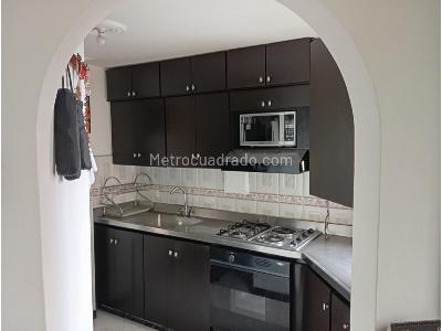 Apartamento en venta en El Poblado, Medellín · foto 5 de 19