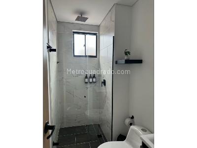 Apartaestudio en venta en Manuel Restrepo, Sabaneta, 38 m² · foto 6 de 13