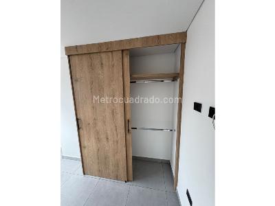 Apartaestudio en venta en Manuel Restrepo, Sabaneta, 38 m² · foto 8 de 16