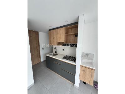 Apartaestudio en venta en Manuel Restrepo, Sabaneta, 38 m² · foto 9 de 16