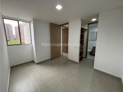 Apartamento de 3 alcobas en venta en Ditaires, Itagüí, 63 m² · foto 9 de 20