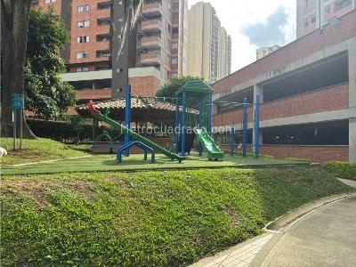 Apartamento de 3 alcobas en venta en Ditaires, Itagüí, 63 m² · foto 17 de 20