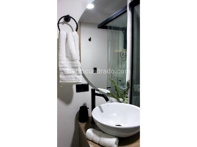 Apartaestudio en venta en Conquistadores, Medellín, 18 m² · foto 9 de 13