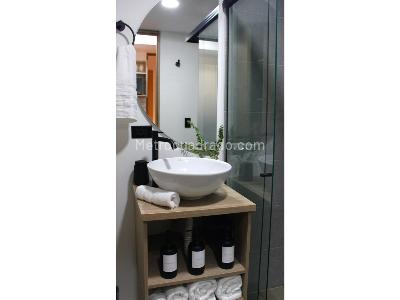 Apartaestudio en venta en Conquistadores, Medellín, 18 m² · foto 12 de 13