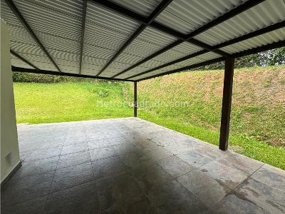 Casa de 3 alcobas en venta en San Antonio De Pereira, Rionegro, 1560 m² · foto 19 de 20