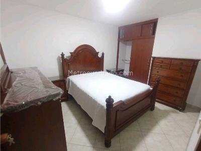 Casa de 3 alcobas en venta en La America, Medellín, 89 m² · foto 9 de 11