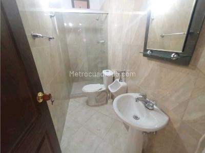 Casa de 3 alcobas en venta en La America, Medellín, 89 m² · foto 10 de 11