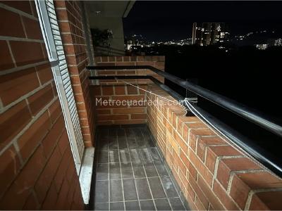Apartamento en venta en Suramerica, Itagüí · foto 5 de 14