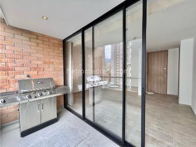 Apartamento en venta en El Poblado, Medellín · foto 4 de 20