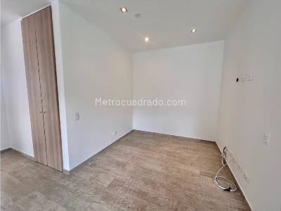 Apartamento en venta en El Poblado, Medellín · foto 9 de 20