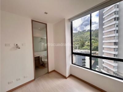 Apartamento en venta en El Poblado, Medellín · foto 11 de 20