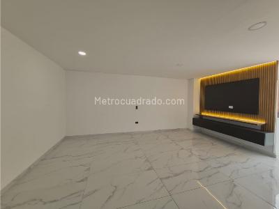 Apartamento de 4 alcobas en venta en Laureles, Medellín, 223 m² · foto 14 de 20