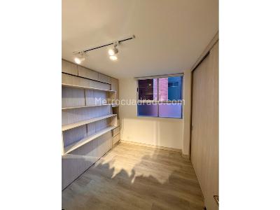 Apartamento de 3 alcobas en venta en El Poblado, Medellín, 87 m² · foto 7 de 10