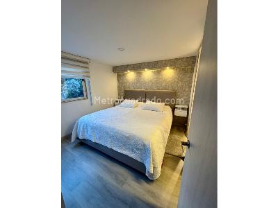 Apartamento de 3 alcobas en venta en El Poblado, Medellín, 87 m² · foto 9 de 10