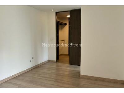 Apartamento en venta en El Poblado, Medellín · foto 11 de 17