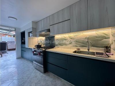 Apartamento de 3 alcobas en venta en El Poblado, Medellín, 98 m² · foto 6 de 20