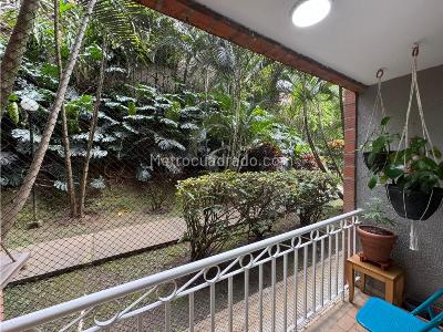 Apartamento de 3 alcobas en venta en El Poblado, Medellín, 98 m² · foto 8 de 20