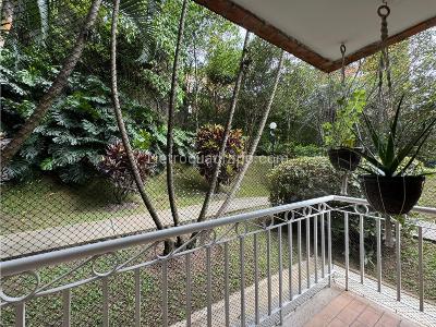 Apartamento de 3 alcobas en venta en El Poblado, Medellín, 98 m² · foto 9 de 20