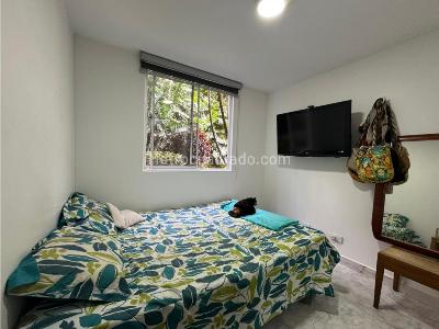 Apartamento de 3 alcobas en venta en El Poblado, Medellín, 98 m² · foto 18 de 20