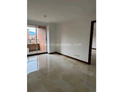 Apartamento de 3 alcobas en venta en Laureles, Medellín, 180 m² · foto 5 de 20