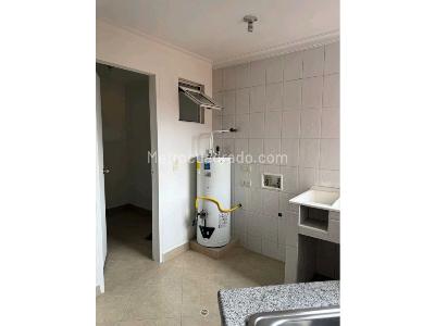 Apartamento de 3 alcobas en venta en Laureles, Medellín, 180 m² · foto 8 de 20