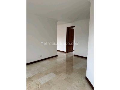 Apartamento de 3 alcobas en venta en Laureles, Medellín, 180 m² · foto 11 de 20