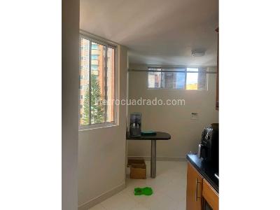 Apartamento de 3 alcobas en venta en Laureles, Medellín, 129 m² · foto 7 de 7