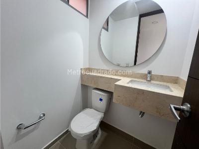 Apartamento de 3 alcobas en venta en Loma De Los Balsos, Medellín, 92 m² · foto 18 de 19