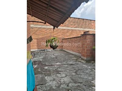 Apartamento de 3 alcobas en venta en Laureles Estadio, Medellín, 130 m² · foto 15 de 17