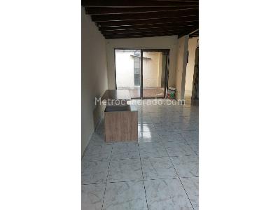 Apartamento de 3 alcobas en venta en Laureles, Medellín, 125 m² · foto 2 de 10