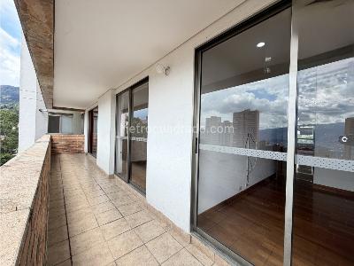 Apartamento de 3 alcobas en venta en El Poblado, Medellín, 316 m² · foto 12 de 20
