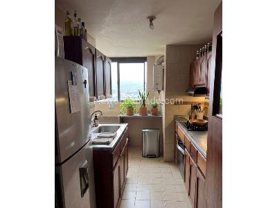 Apartamento de 3 alcobas en venta en El Poblado, Medellín, 123 m² · foto 3 de 8