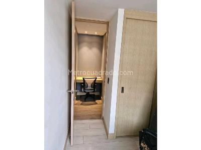 Apartamento de 2 alcobas en venta en Loma Del Indio, Medellín, 68 m² · foto 14 de 20