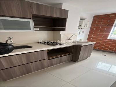 Apartamento de 2 alcobas en venta en Bolivariana, Medellín, 48 m² · foto 3 de 17