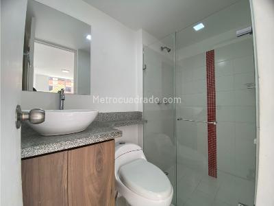 Apartamento de 3 alcobas en venta en La Doctora, Sabaneta, 58 m² · foto 8 de 12