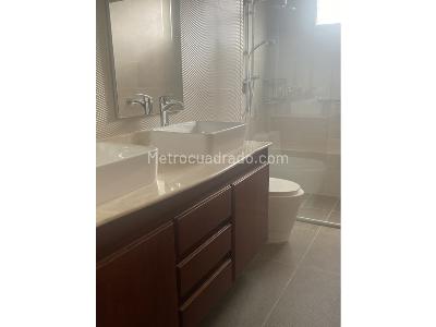 Apartamento de 3 alcobas en venta en El Poblado Milla De Oro, Medellín, 193 m² · foto 20 de 20