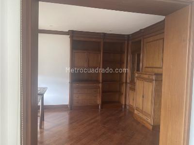 Apartamento de 3 alcobas en venta en El Poblado Milla De Oro, Medellín, 193 m² · foto 8 de 20