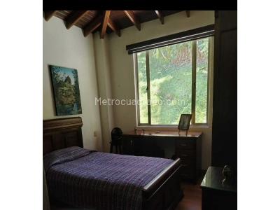 Casa de 5 alcobas en venta en Los Alcazares, Sabaneta, 187 m² · foto 8 de 12