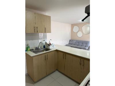 Apartamento de 3 alcobas en venta en Loma De San Jose, Sabaneta, 93 m² · foto 3 de 13