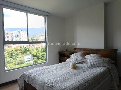 Apartamento de 2 alcobas en venta en Loma De Las Brujas, Envigado, 81 m² · foto 10 de 20