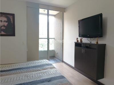 Apartamento de 2 alcobas en venta en Loma De Las Brujas, Envigado, 81 m² · foto 17 de 20