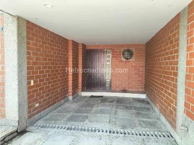 Casa de 3 alcobas en venta en Escobero, Envigado, 147 m² · foto 7 de 20
