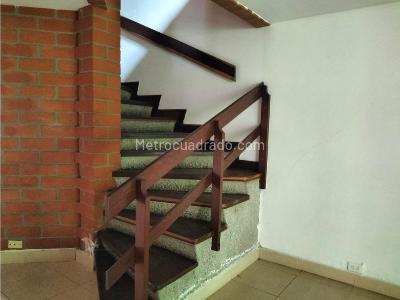 Casa de 3 alcobas en venta en Escobero, Envigado, 147 m² · foto 14 de 20